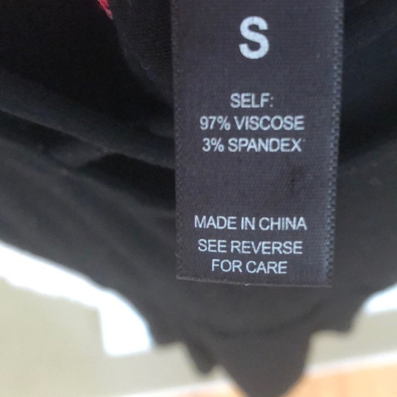 Lattice peplum tank top by BKE red in BLACK - Picture 2 of 4